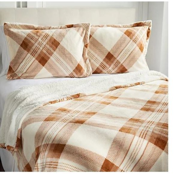 Berkshire Plaid Velvet Soft Bonded Dobby Coverlet Set - King Chestnut - Picture 1 of 1